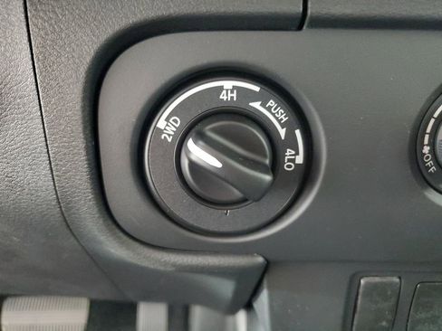 New 2026 Nissan Frontier S image 20