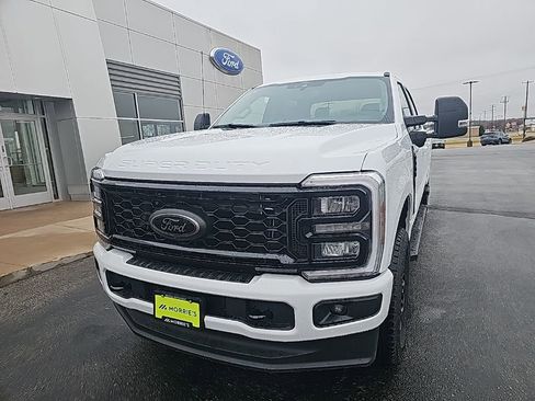 New 2026 Ford F350 XLT w/ XLT Premium Package AWD/4WD image 2