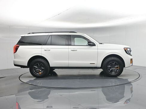 Certified 2025 Ford Expedition Tremor AWD/4WD image 33