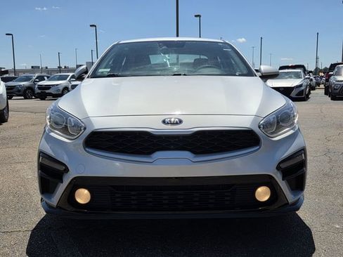 Used 2021 Kia Forte LXS FWD image 2