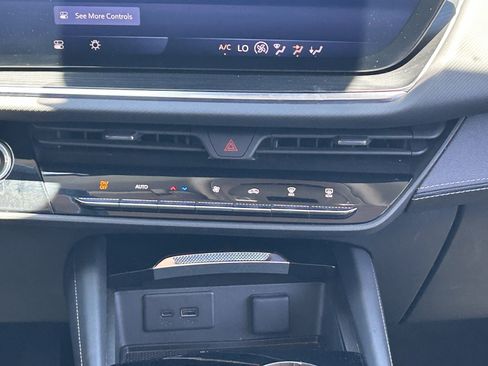 Certified 2024 Buick Envision Preferred AWD/4WD image 20