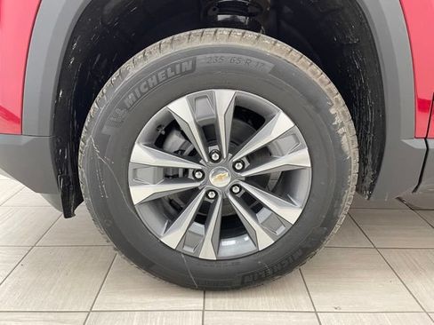 New 2026 Chevrolet Equinox LT AWD/4WD image 7