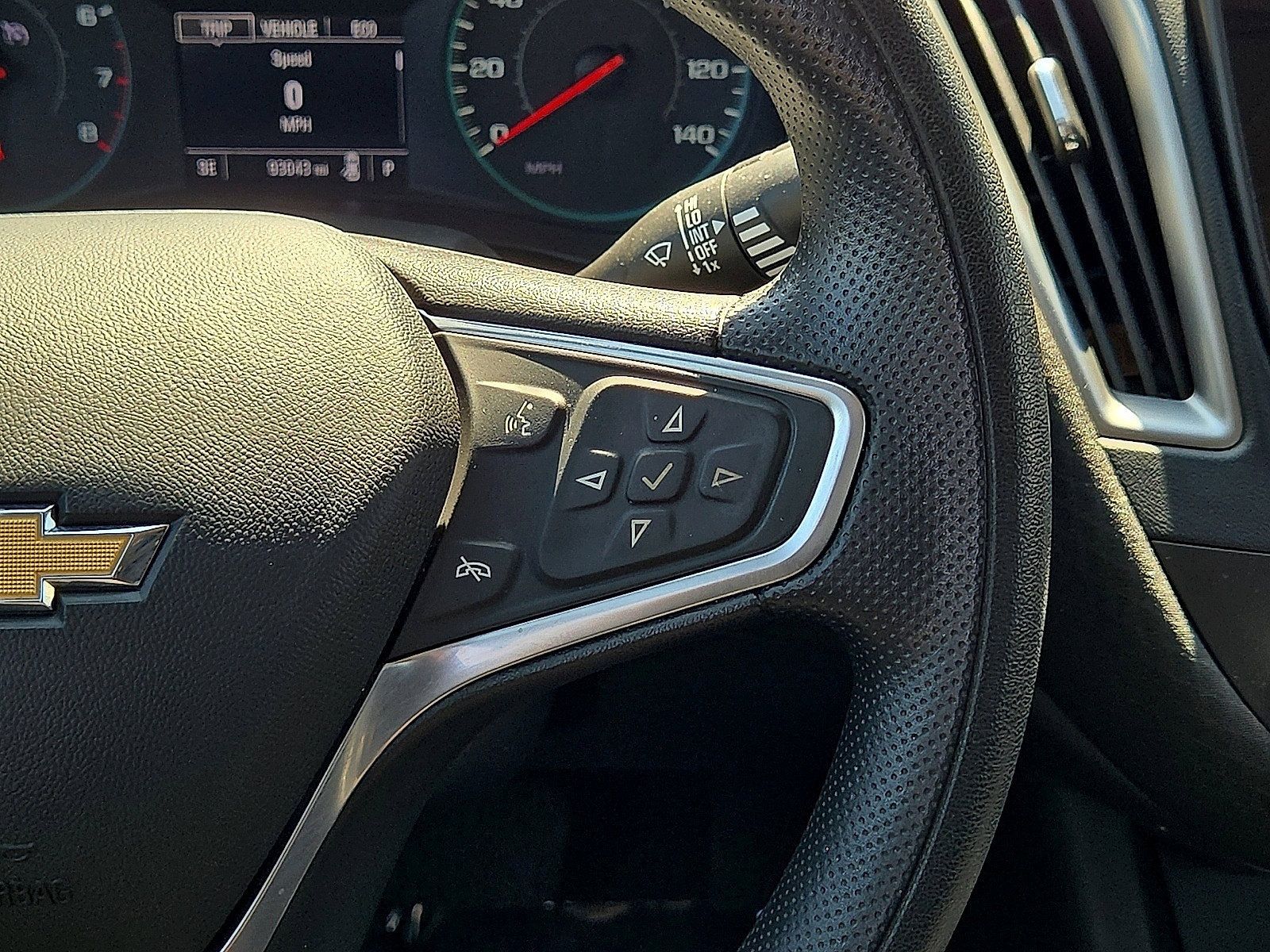 Used 2023 Chevrolet Malibu LT FWD image 19