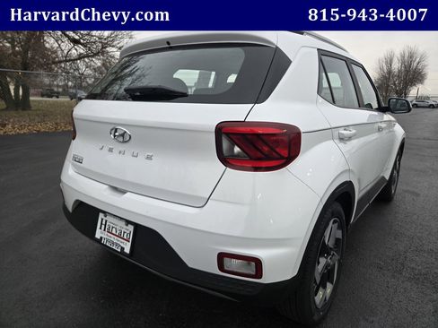 Used 2023 Hyundai Venue SEL w/ Cargo Package image 30