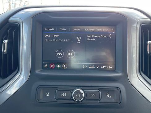 Used 2021 GMC Sierra 3500 4x4 Crew Cab w/ Gooseneck/5TH Wheel Package image 19