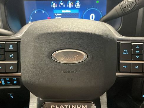 Used 2025 Ford F250 Platinum AWD/4WD image 16