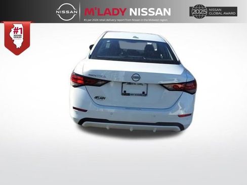 New 2025 Nissan Sentra SV image 6