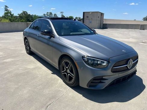 Used 2022 Mercedes-Benz E 350 Sedan image 34