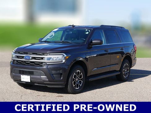 Certified 2024 Ford Expedition XLT image 1