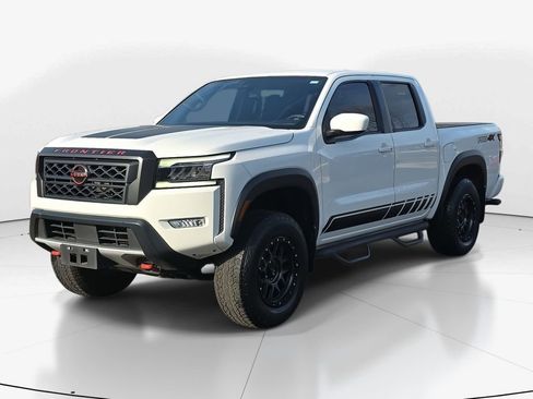 Used 2022 Nissan Frontier PRO-4X w/ Technology Package image 10