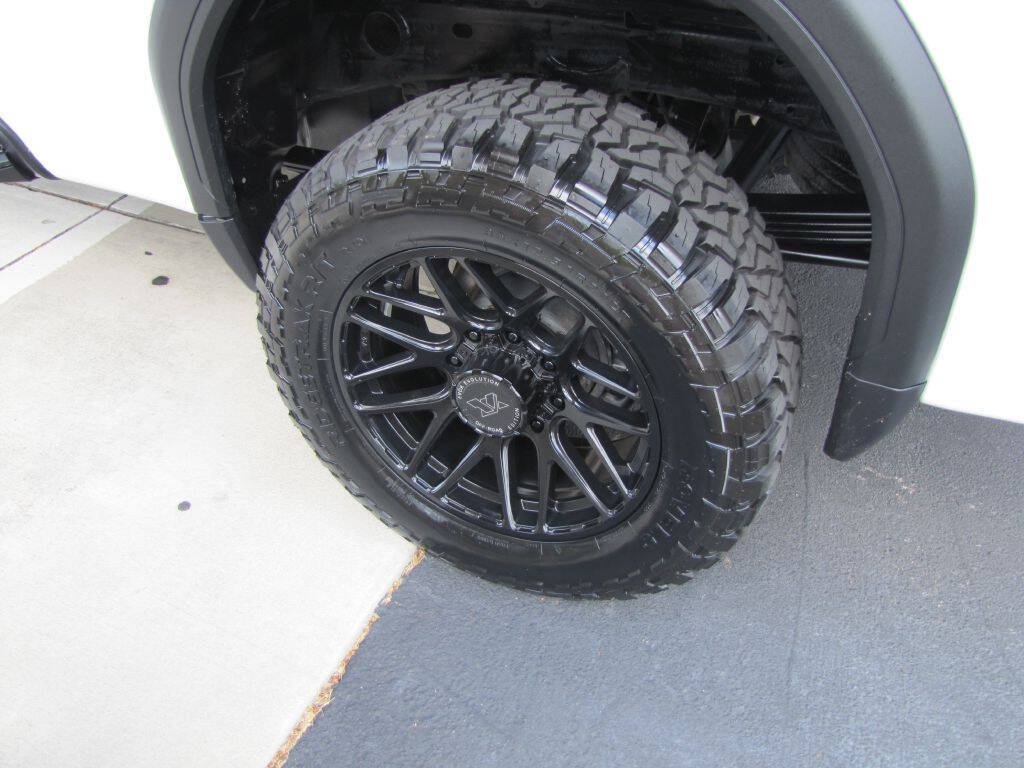 Used 2021 GMC Sierra 2500 4x4 Crew Cab w/ Convenience Package image 30