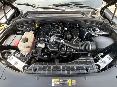 Used 2024 Jeep Grand Cherokee L Limited w/ Luxury Tech Group II AWD/4WD image 32