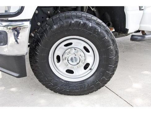 Used 2023 Ford F250 XL w/ 360-Degree Camera Package AWD/4WD image 24