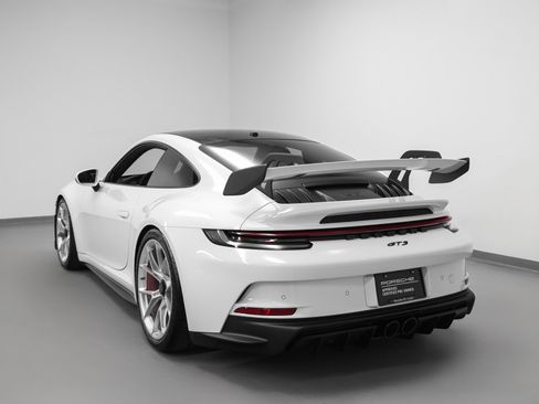Used 2022 Porsche 911 GT3 image 3