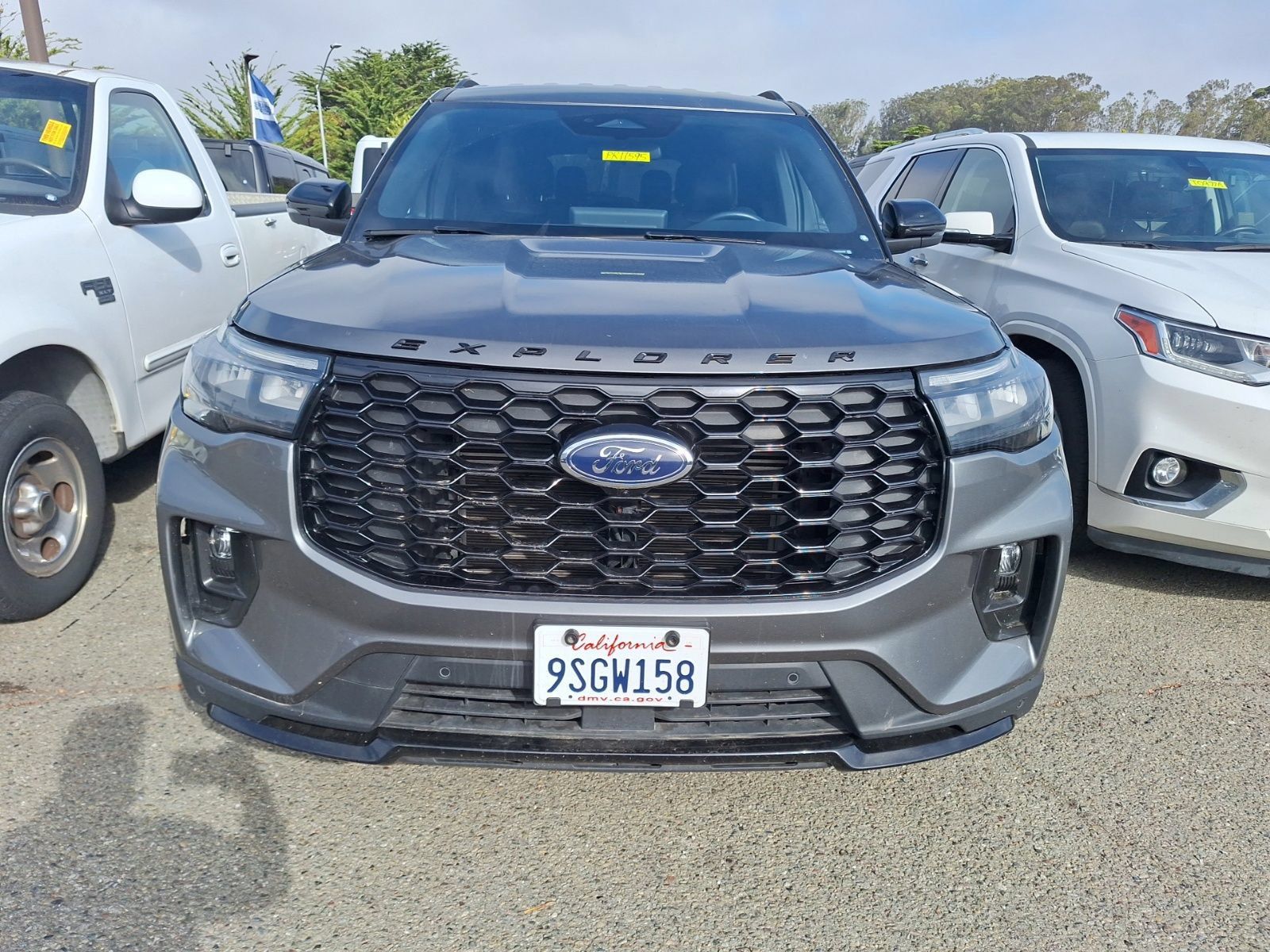 Used 2025 Ford Explorer ST-Line AWD/4WD image 4
