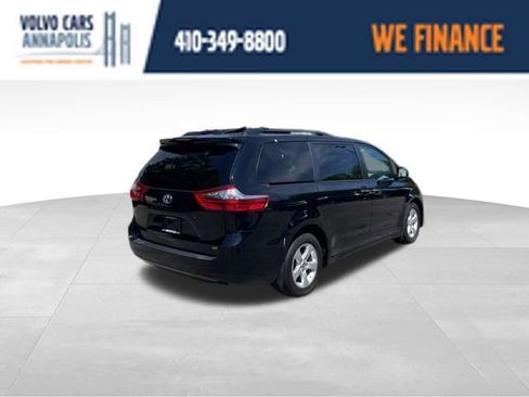 Used 2020 Toyota Sienna LE w/ LE Preferred Package FWD image 8
