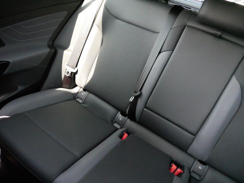 Certified 2025 Volkswagen ID.4 Pro S Plus AWD/4WD image 14