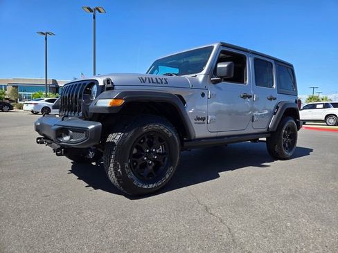 Used 2021 Jeep Wrangler Unlimited Sport AWD/4WD image 2