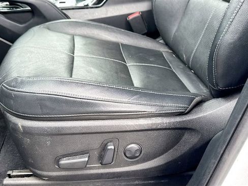 Used 2023 Kia Telluride EX w/ EX Captain's Chair Package image 16