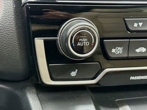 Used 2021 Honda CR-V Touring image 19