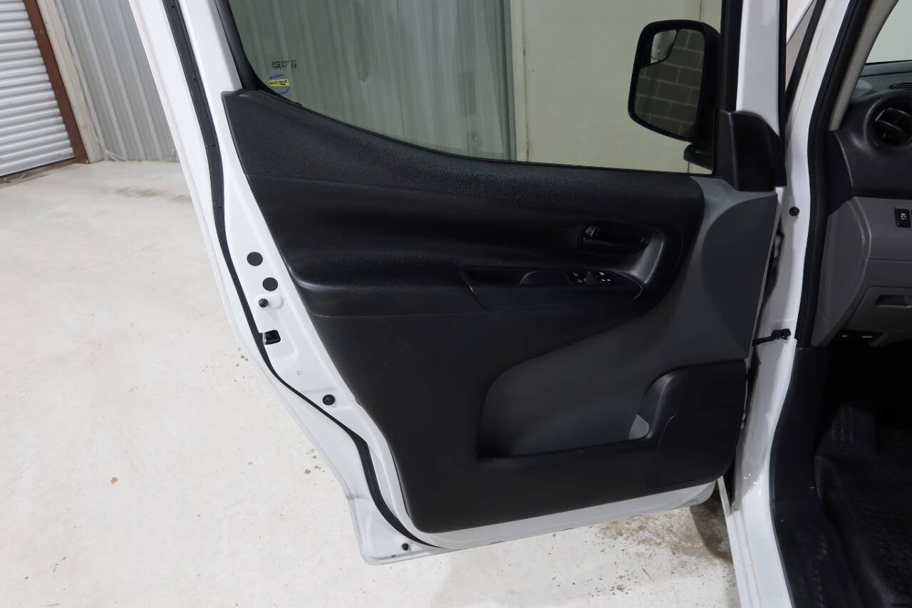 Used 2018 Nissan NV200 S w/ Cruise Control Package FWD image 21