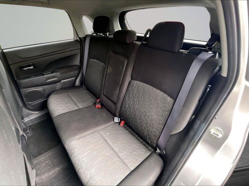Used 2024 Mitsubishi Outlander Sport ES AWD/4WD image 25
