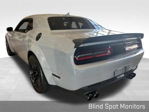 Used 2022 Dodge Challenger R/T Scat Pack RWD image 9
