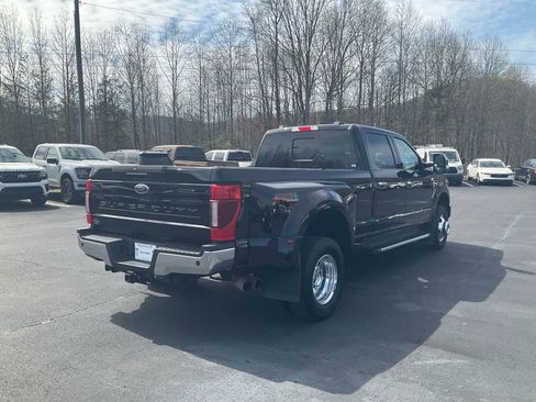Used 2022 Ford F350 Lariat w/ Lariat Ultimate Package image 5