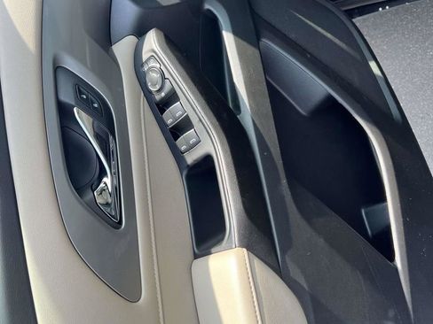 Certified 2023 Chevrolet Traverse LS FWD image 17