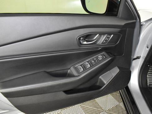 Certified 2023 Honda Accord Sport image 35