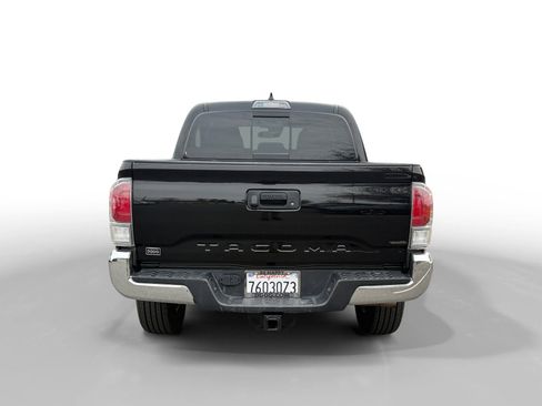 Used 2023 Toyota Tacoma TRD Off-Road image 4