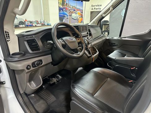 Used 2020 Ford Transit 150 Medium Roof image 18