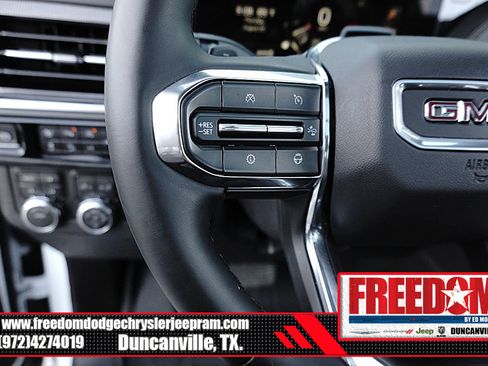 Used 2026 GMC Yukon XL Elevation w/ Elevation Premium Package AWD/4WD image 26