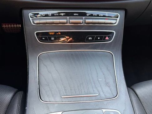Used 2021 Mercedes-Benz E 450 Coupe image 11