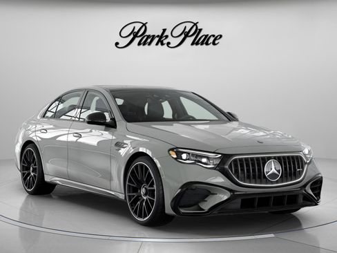 New 2026 Mercedes-Benz E 53 AMG e 4MATIC Sedan image 31