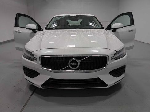 Used 2020 Volvo S60 T6 Momentum w/ Protection Package Premier AWD/4WD image 15