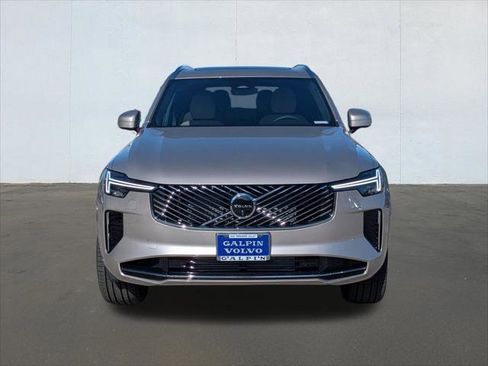 New 2026 Volvo XC90 T8 Plus w/ Protection Package Premier image 4