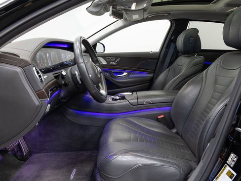 Used 2019 Mercedes-Benz S 560 Sedan image 7
