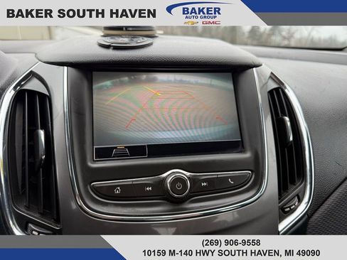 Used 2019 Chevrolet Cruze LT w/ Convenience Package image 18