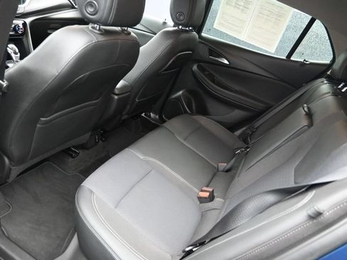 Used 2020 Buick Encore GX Select FWD image 19