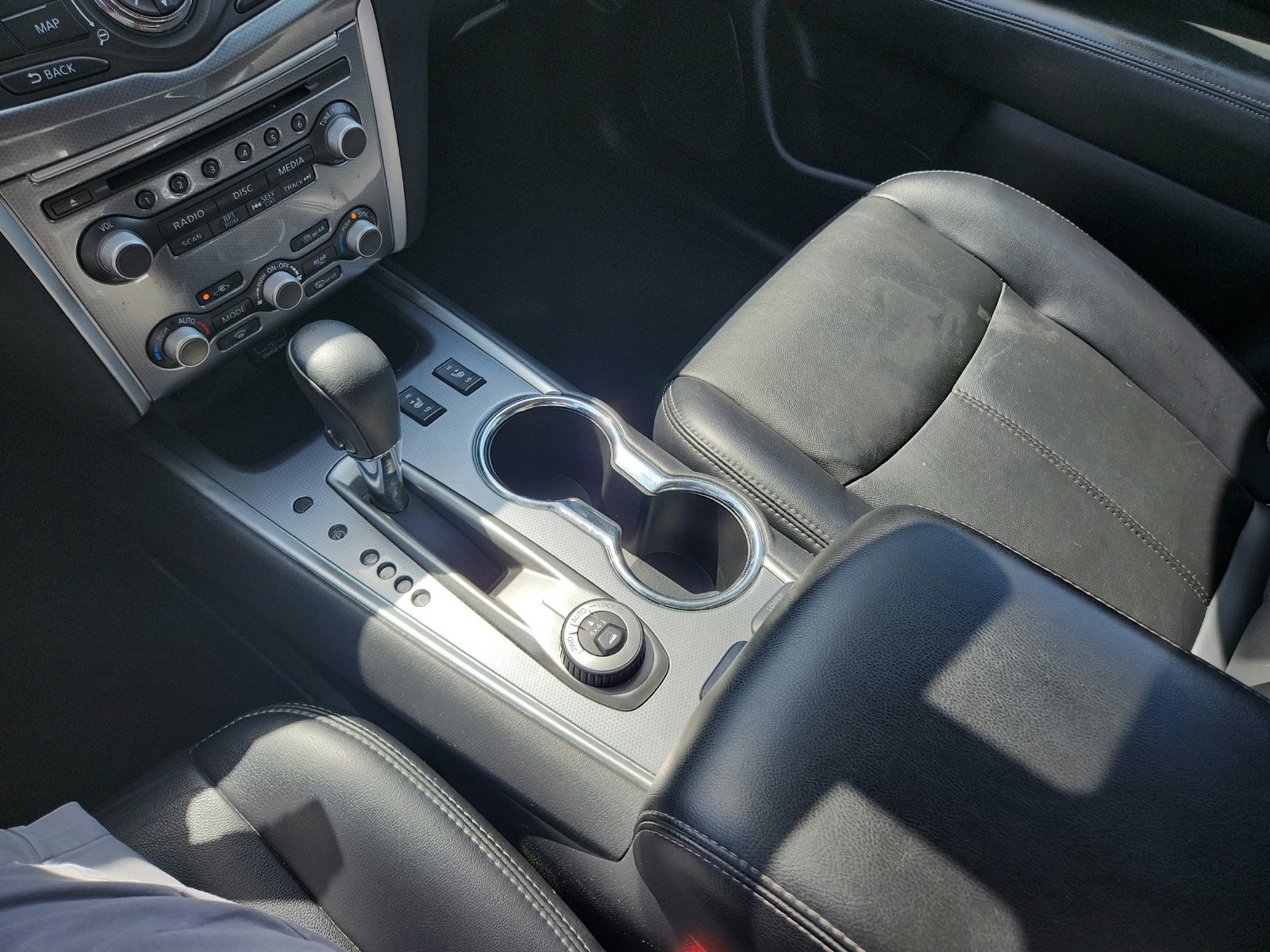 Used 2019 Nissan Pathfinder SL AWD/4WD image 61
