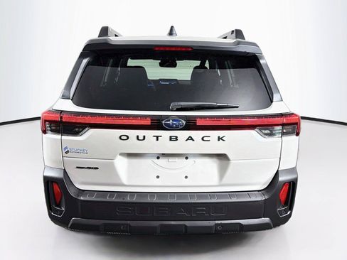 Used 2026 Subaru Outback Premium AWD/4WD image 10