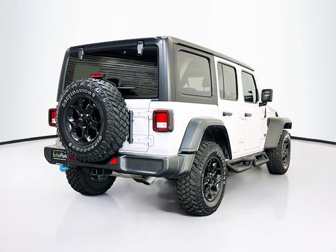 Used 2023 Jeep Wrangler Unlimited AWD/4WD image 9