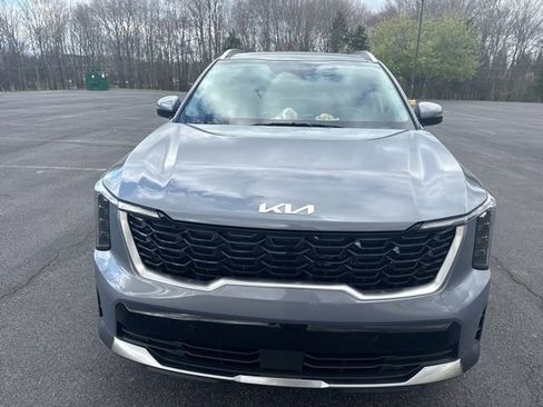 Used 2025 Kia Sorento EX w/ Panoramic Sunroof Package image 1