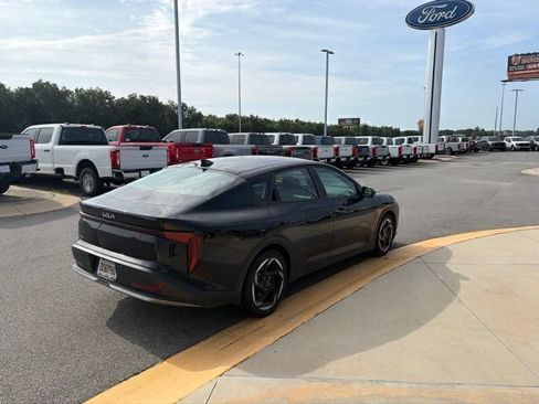 Used 2025 Kia K4 EX FWD image 5