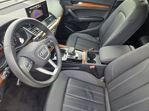 Certified 2023 Audi Q5 2.0T Premium w/ Convenience Package image 17
