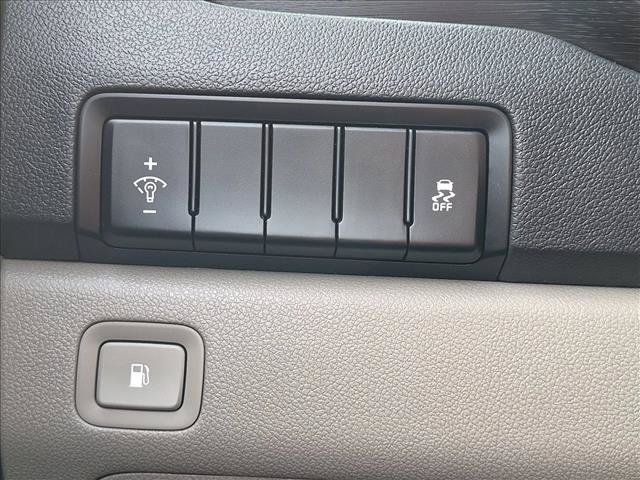 Used 2020 Kia Sedona LX FWD image 8
