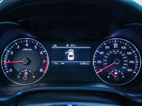 Used 2024 Kia Forte LXS image 4