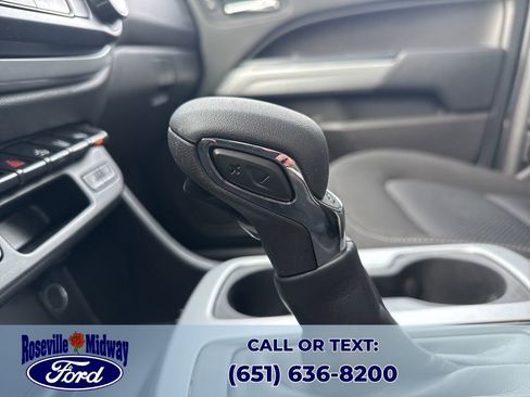 Used 2022 Chevrolet Colorado LT w/ Safety Package image 17