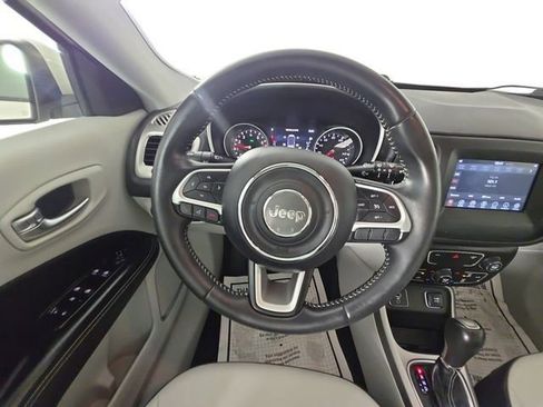 Used 2019 Jeep Compass Latitude w/ Popular Equipment Group image 12